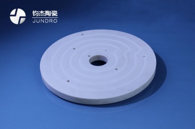 氮化鋁陶瓷熱導(dǎo)率跟那些因素有關(guān)